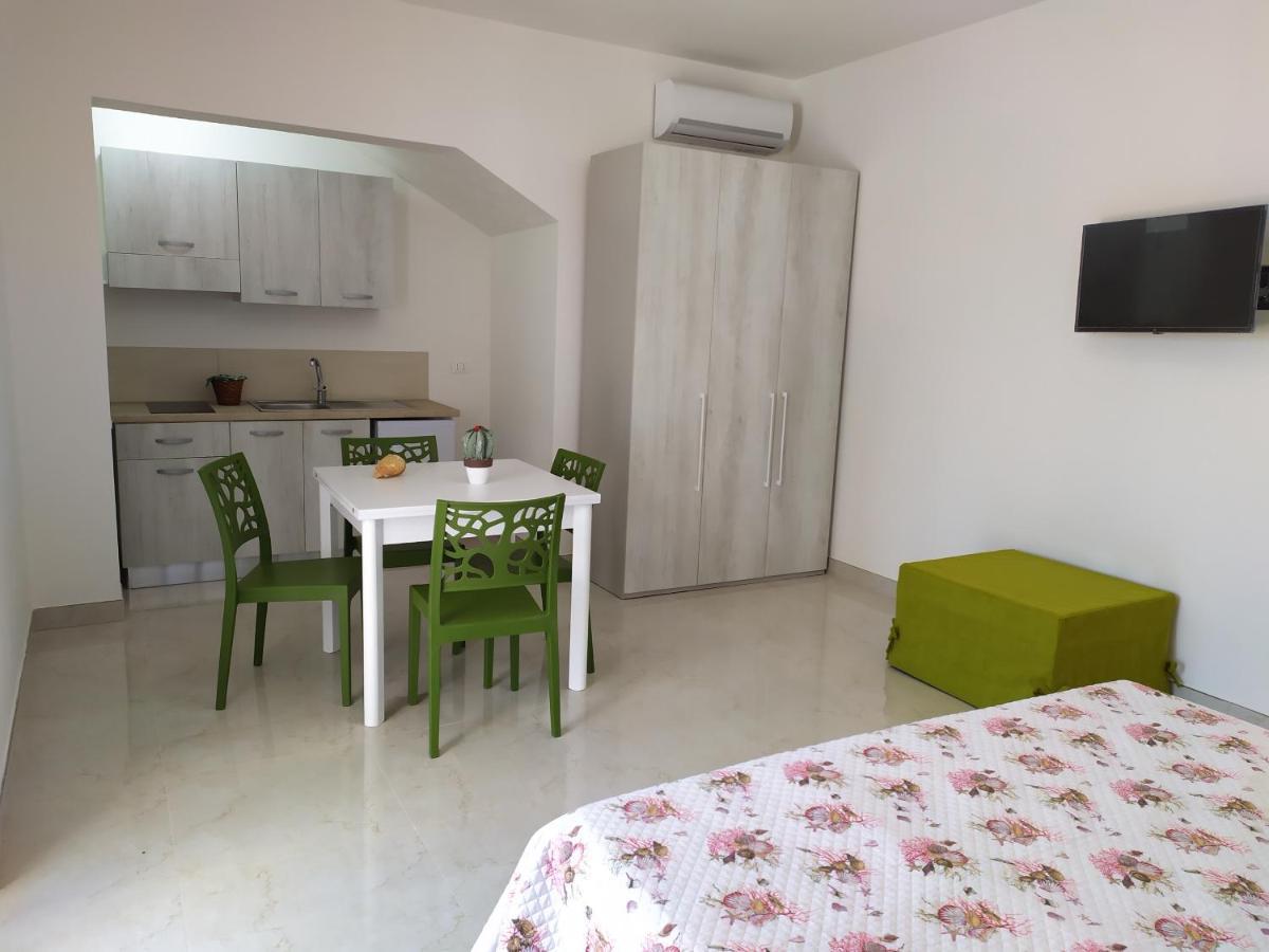 Guest House Neviano Торе Лапило Екстериор снимка